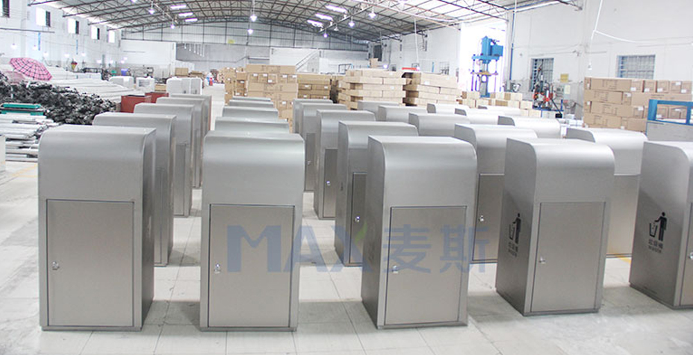 @白云機(jī)場(chǎng)!一只獨(dú)特垃圾桶的奇妙之旅! @白云機(jī)場(chǎng)!一只獨(dú)特垃圾桶的奇妙之旅!